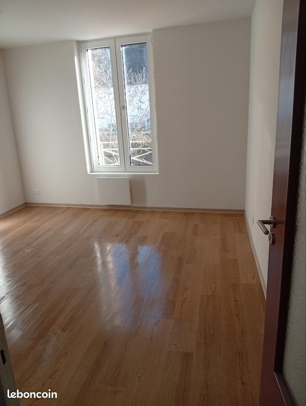 Appartement à louer, 95m², Saint-Flour