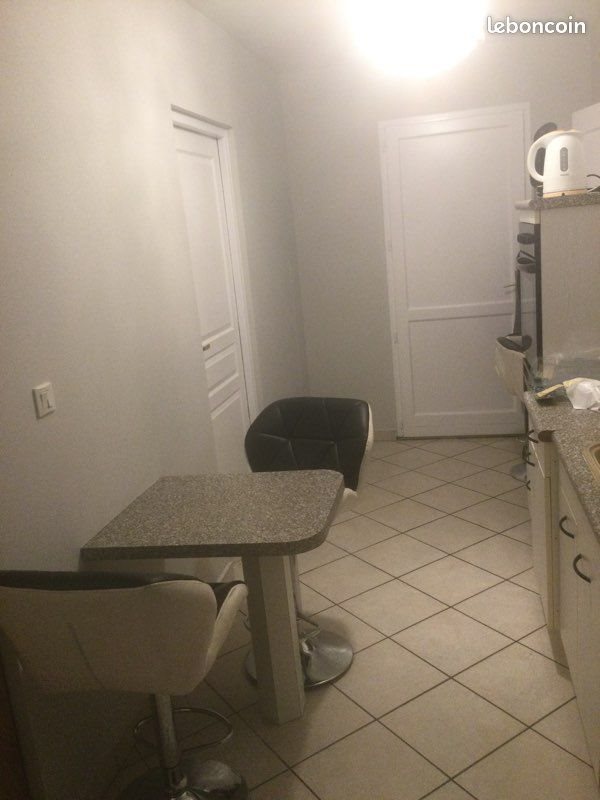 Maison à louer, 28m², Rillieux-la-Pape