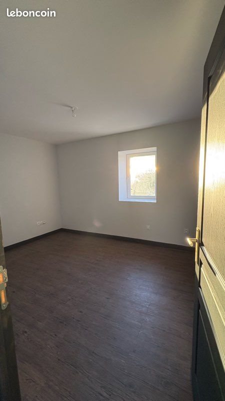 Appartement à louer, 64m², Aubenas