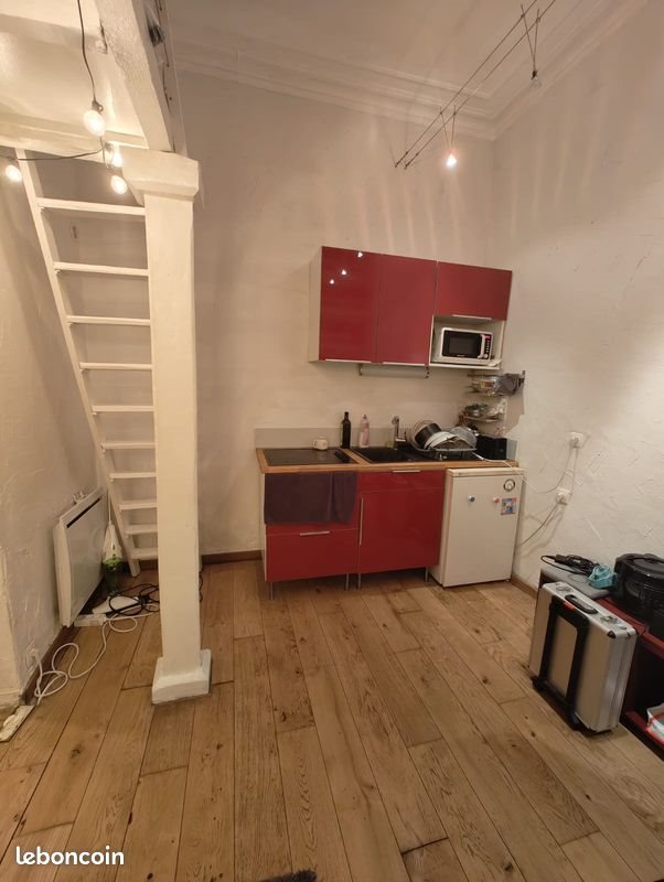 Appartement à louer, 21m², Paris 11ème