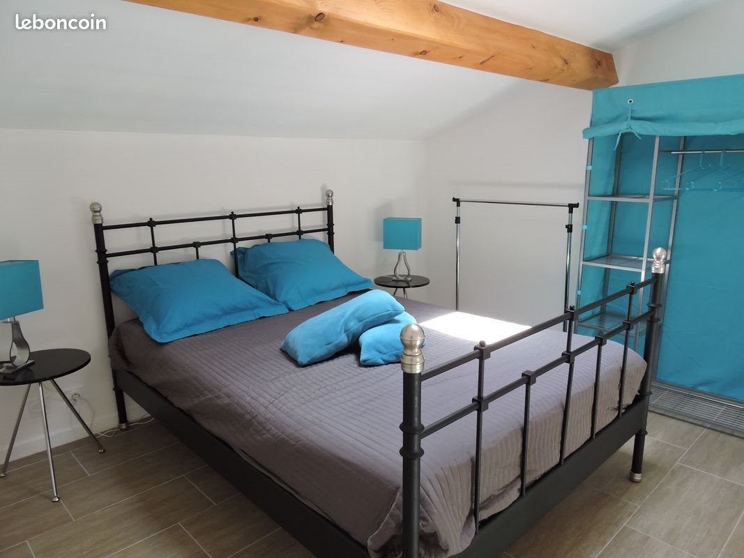 Appartement à louer, 35m², Solliès-Pont