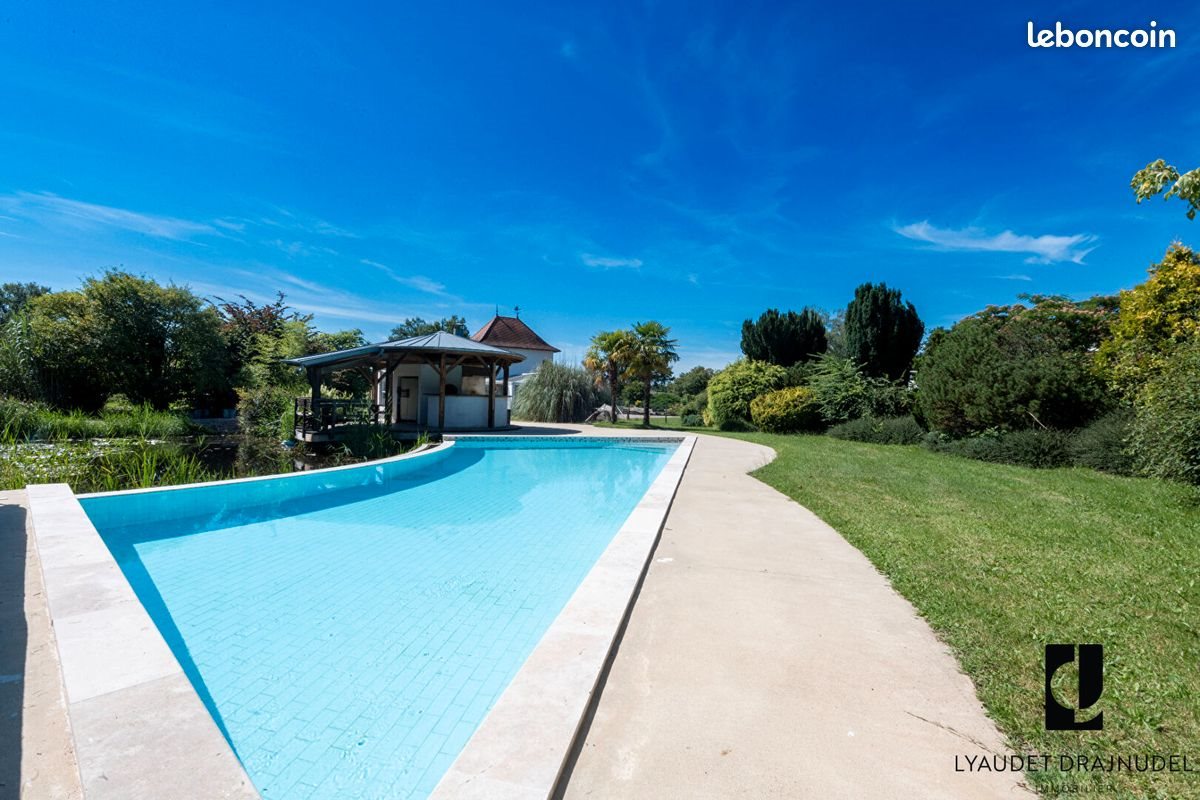 Maison à vendre, 323m², Briennon