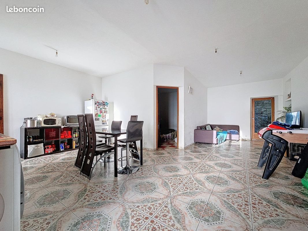 Appartement à vendre, 100m², Graissessac