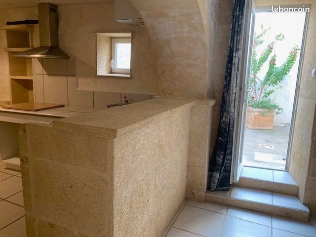 Appartement à louer, 60m², Bezouce