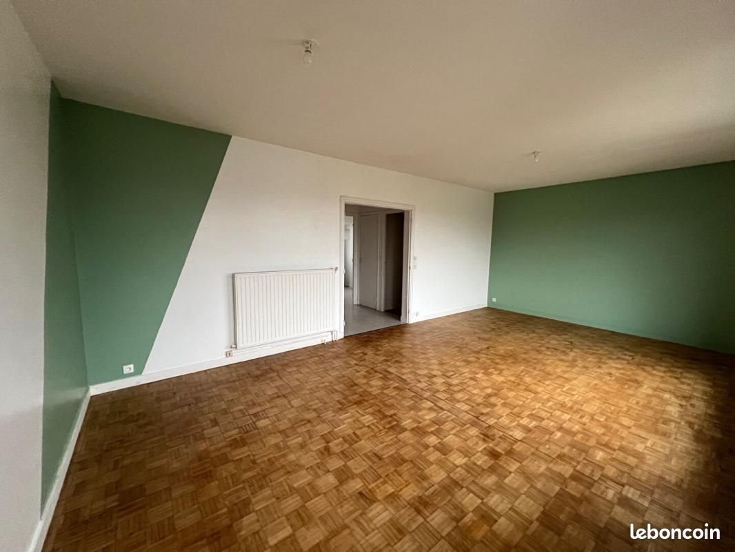 Appartement à louer, 77m², Landerneau