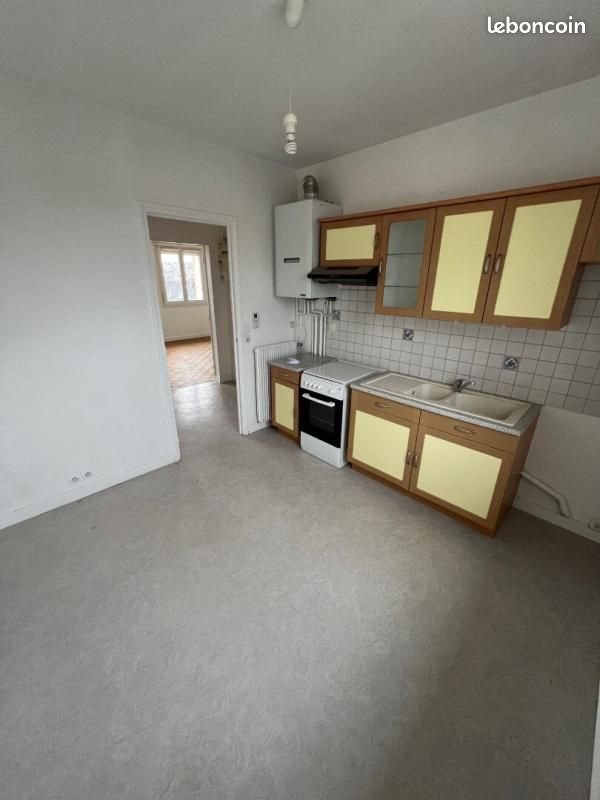 Appartement à louer, 77m², Landerneau