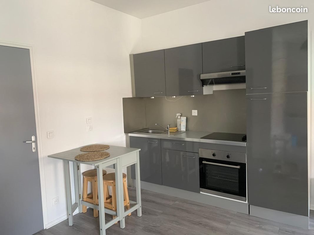 Appartement à louer, 38m², Reims