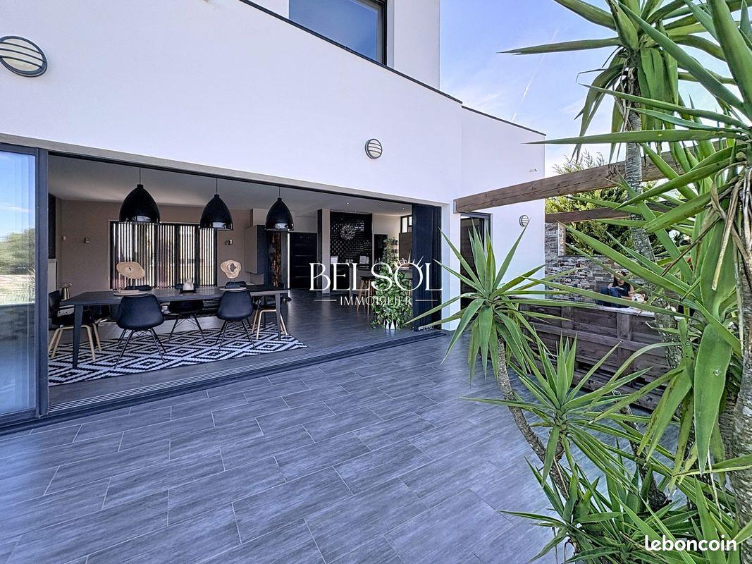 Maison à vendre, 211m², Perpignan