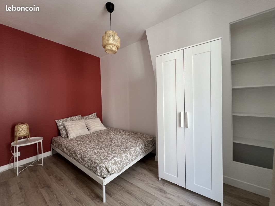 Appartement à louer, 27m², Paris 18ème