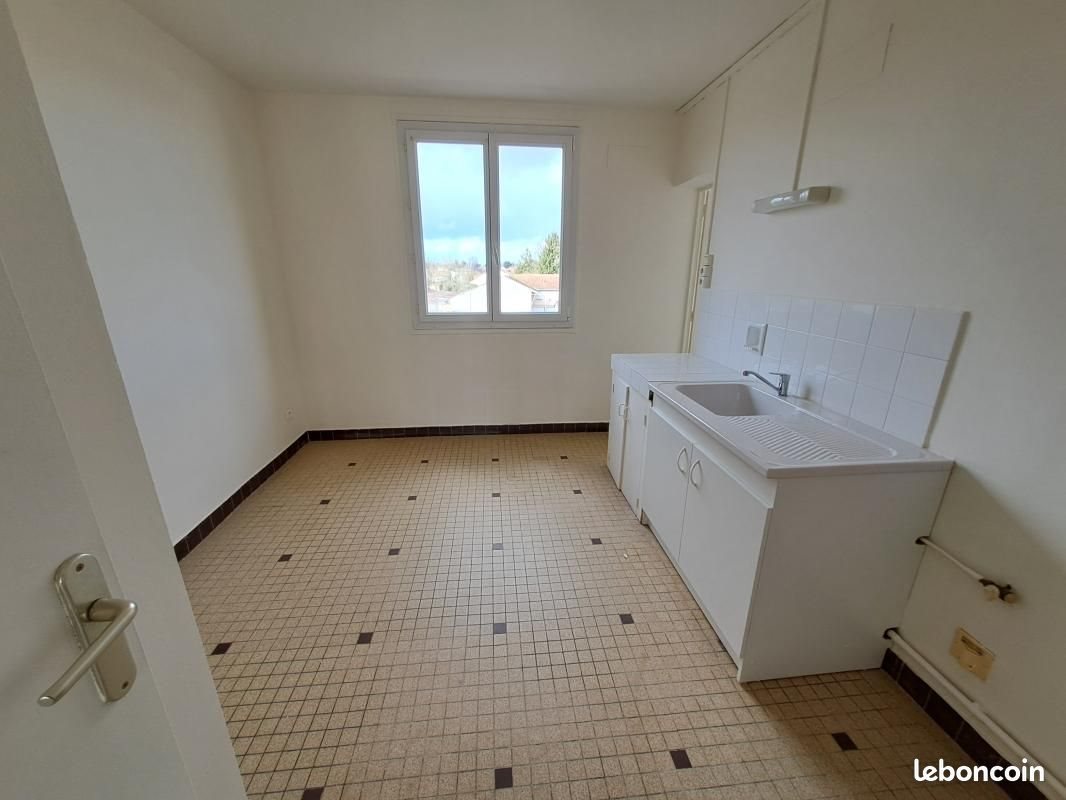 Appartement à louer, 59m², Frignicourt