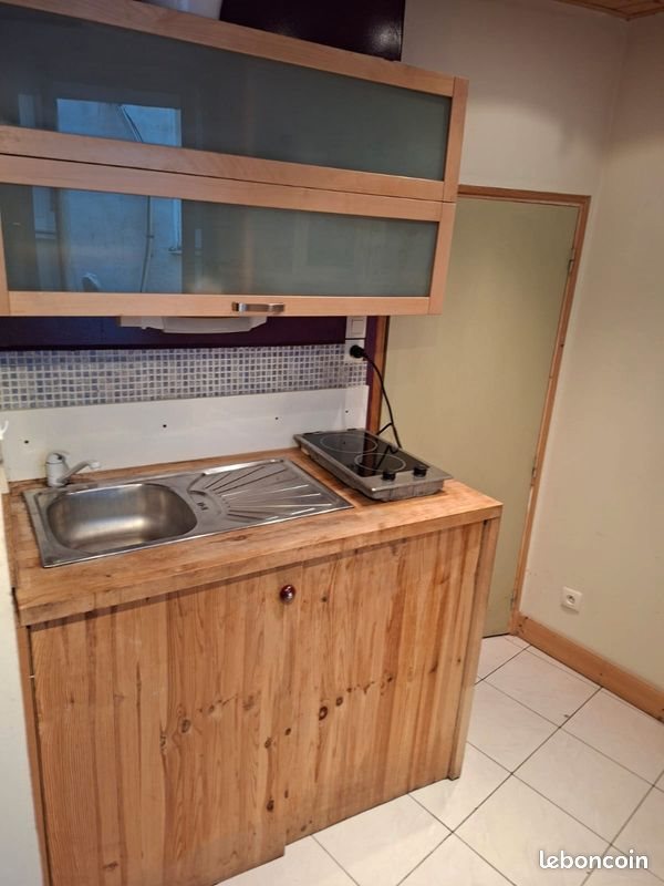 Appartement à louer, 23m², Lodève