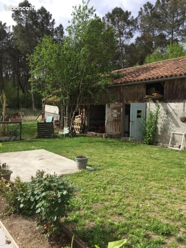 Maison à louer, 119m², Roquefort
