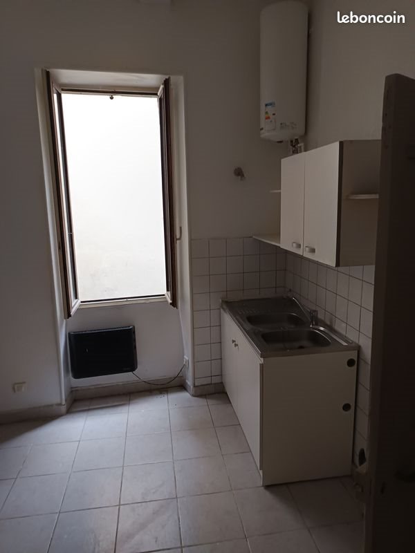 Appartement à louer, 21m², Saint-Ambroix