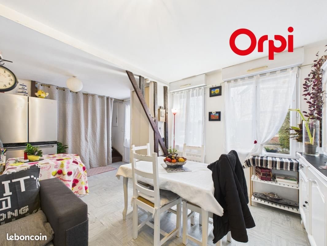 Appartement à vendre, 210m², Bernay