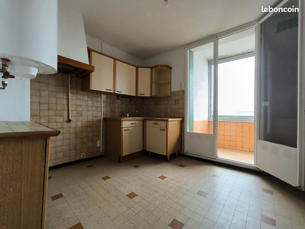 Appartement à vendre, 68m², Nîmes