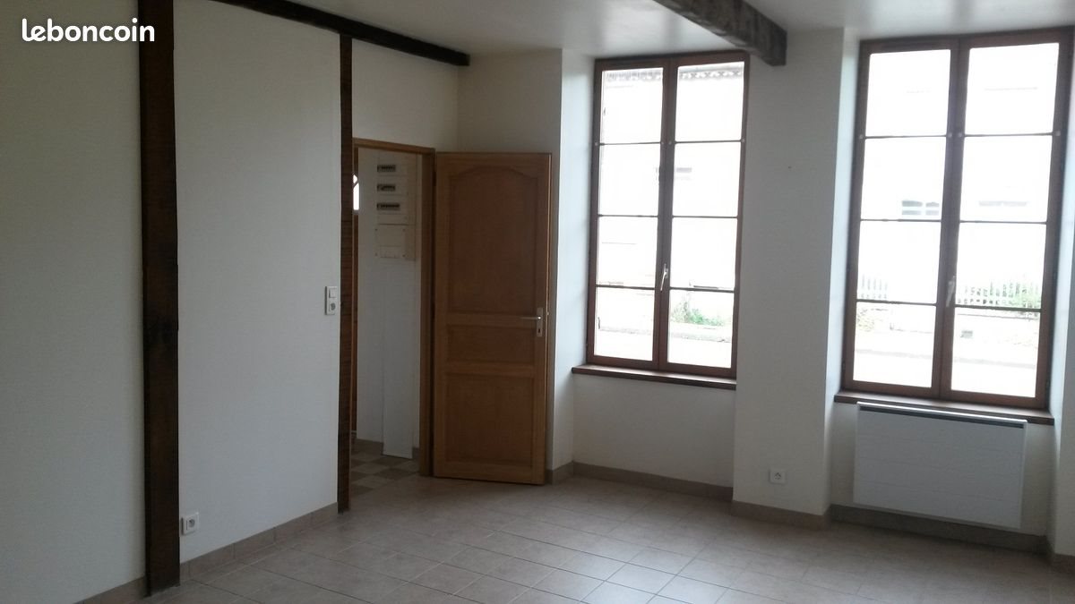 Appartement à louer, 62m², Herry