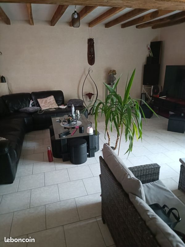 Maison à louer, 110m², Baugé