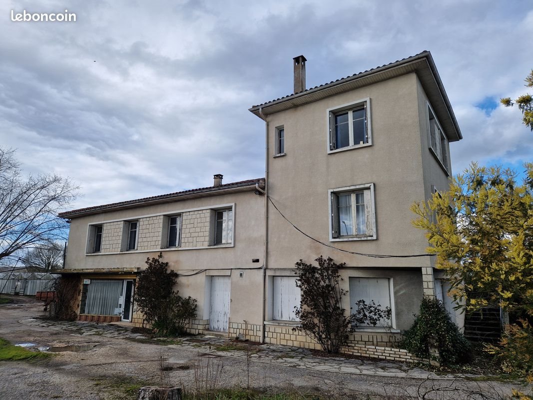 Maison à vendre, 320m², Bias