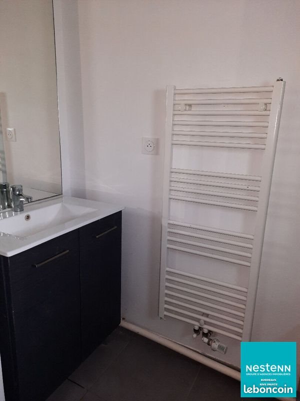 Maison à louer, 69m², Bassens