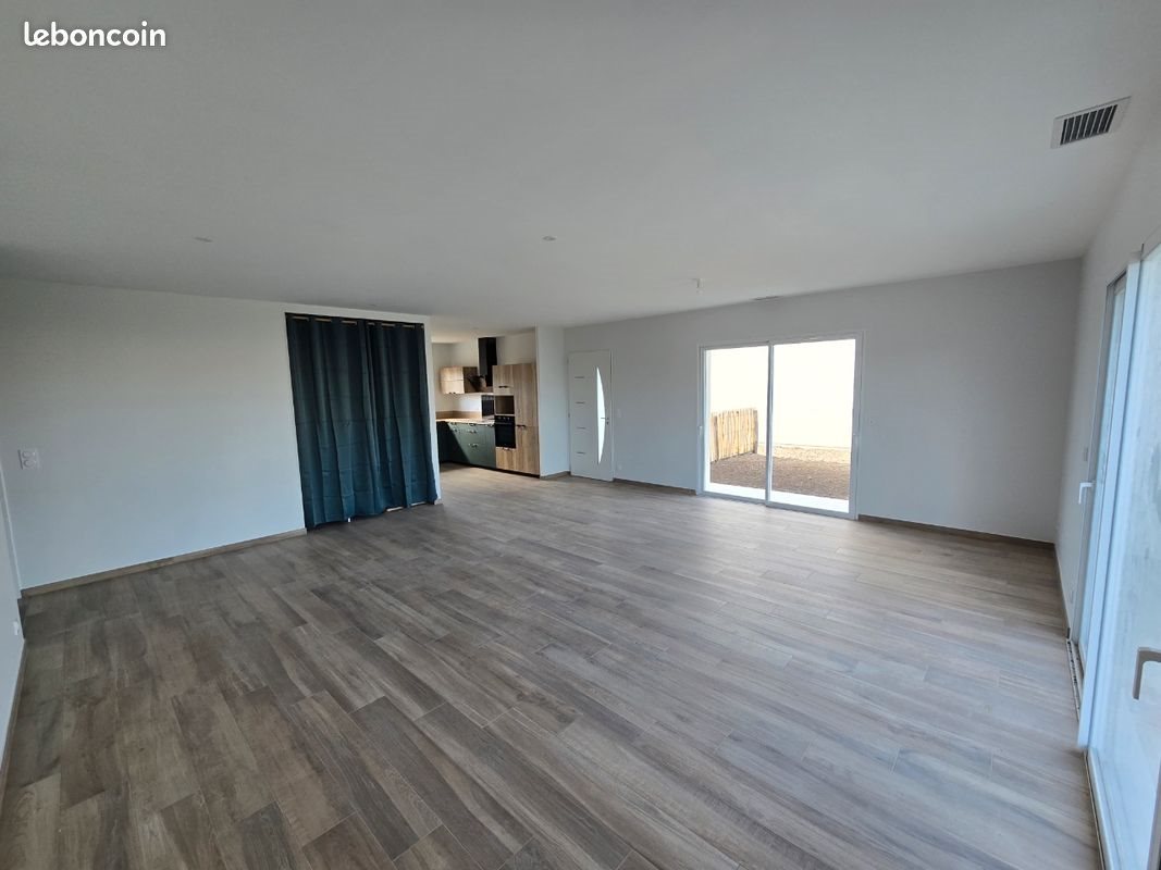 Maison à louer, 100m², Auros