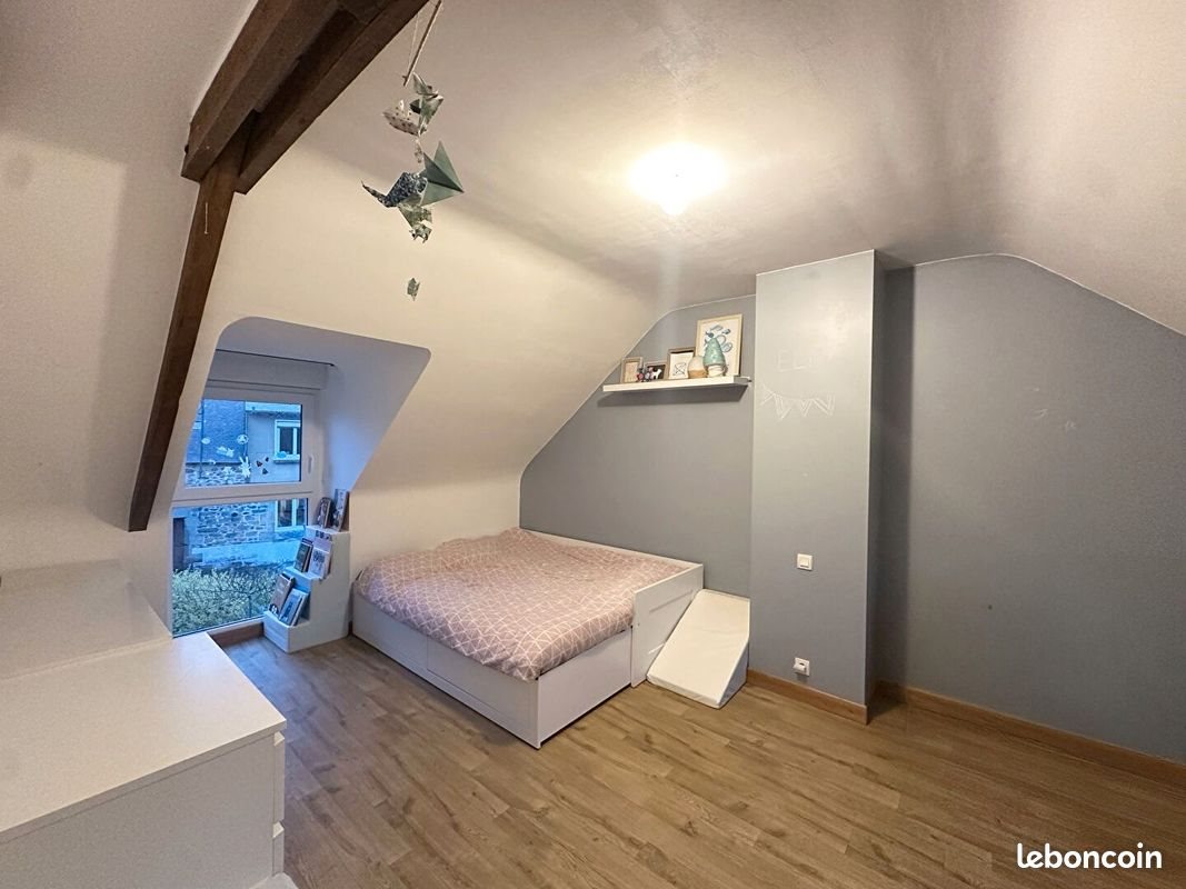 Maison à louer, 136m², Yffiniac