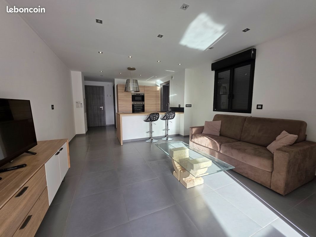 Appartement à louer, 43m², Bastia