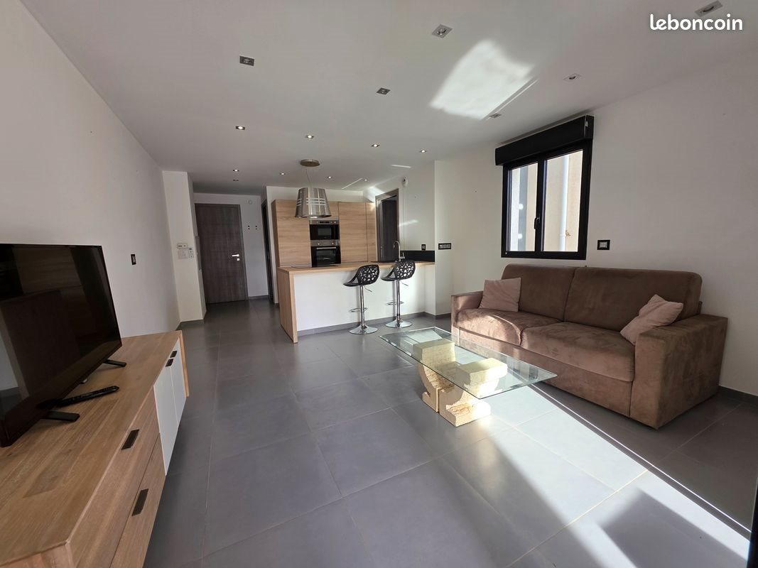 Appartement à louer, 43m², Bastia