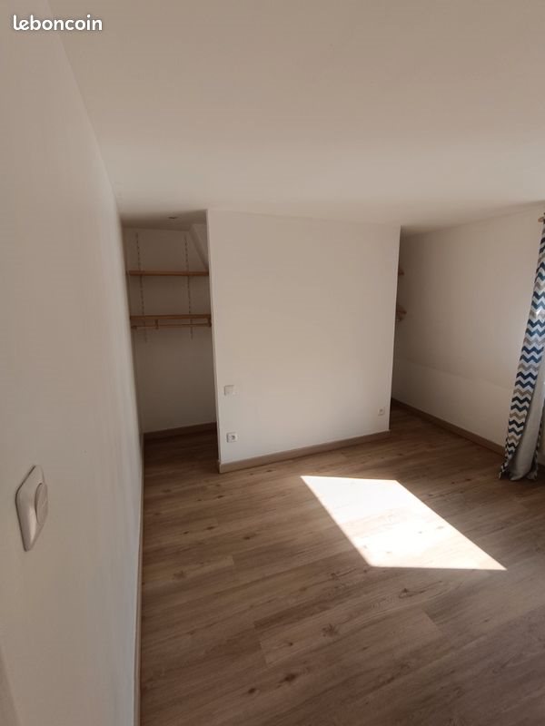 Appartement à louer, 70m², Armentières