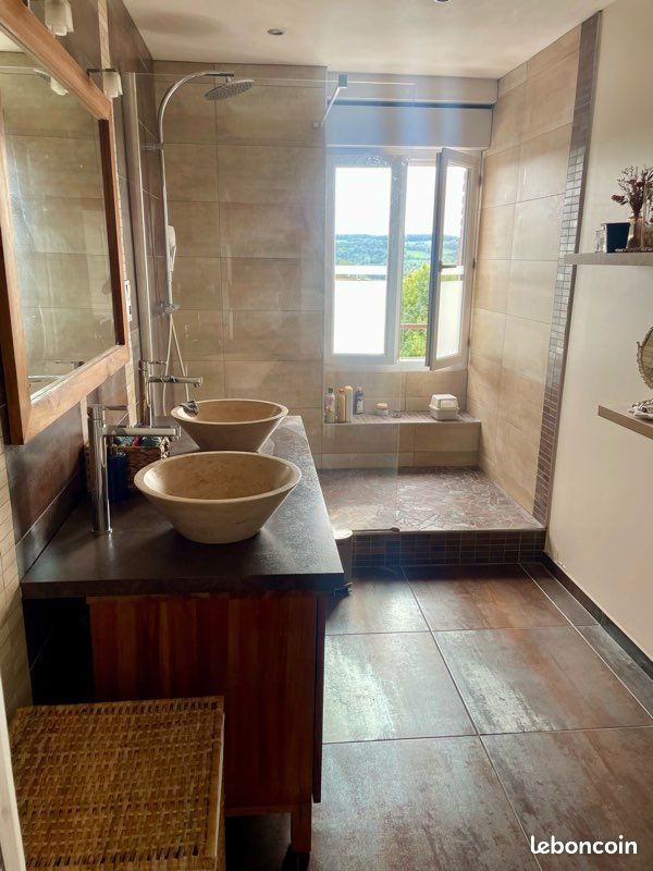 Appartement à vendre, 105m², Saint-Genest-Lerpt