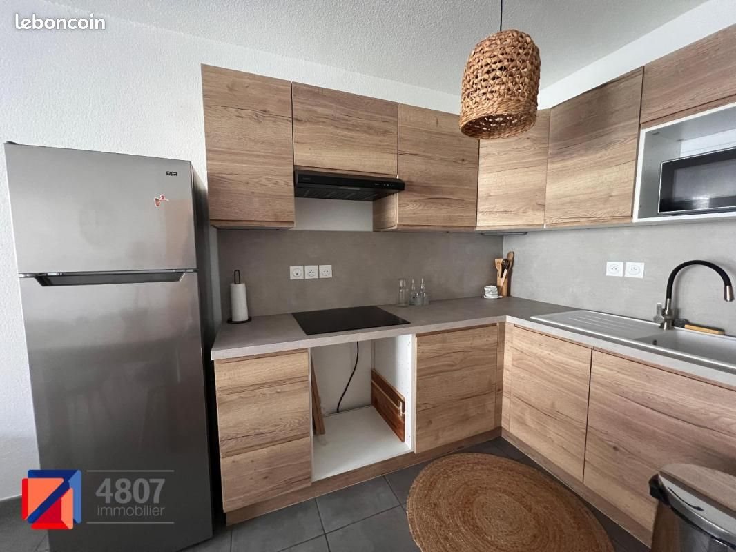 Appartement à louer, 46m², Bonneville