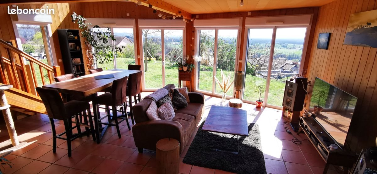 Maison à louer, 135m², Salt-en-Donzy