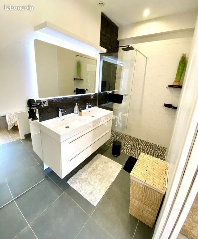 Maison à louer, 55m², Décines-Charpieu