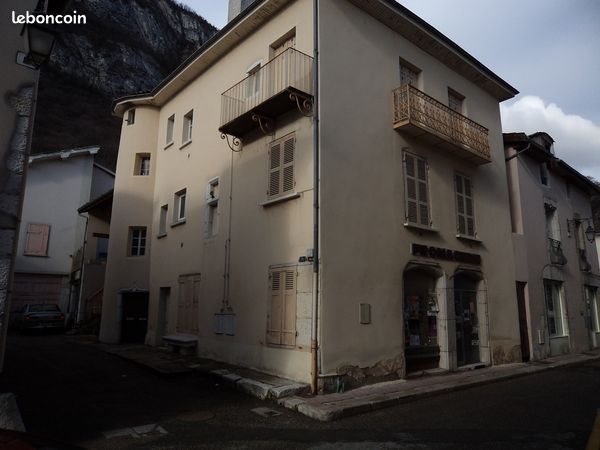 Appartement à louer, 56m², Sassenage