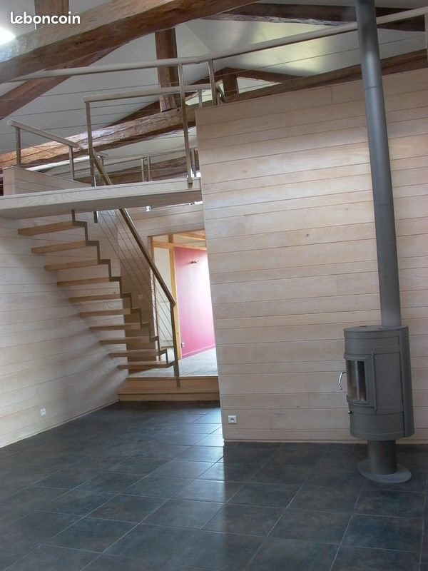 Maison à louer, 140m², Verrières-en-Forez