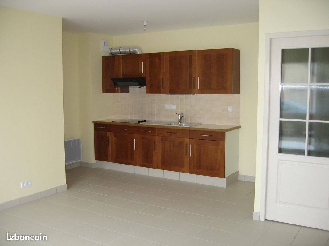 Appartement à louer, 60m², Bécon-les-Granits