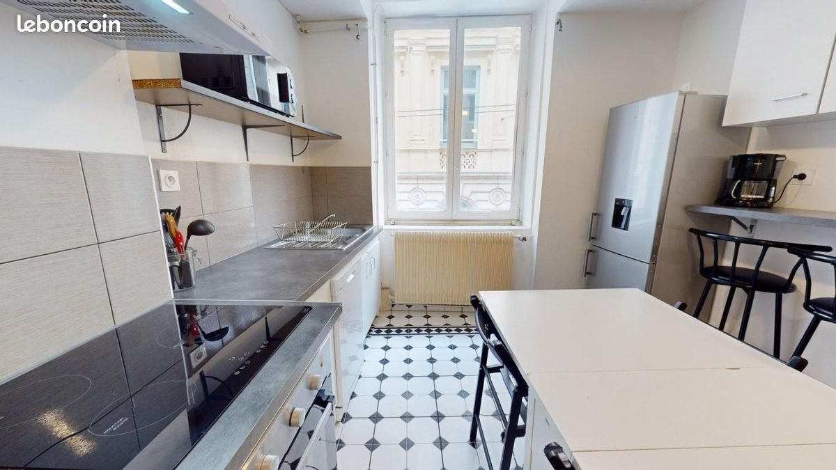 Appartement à louer, 58m², Saint-Etienne