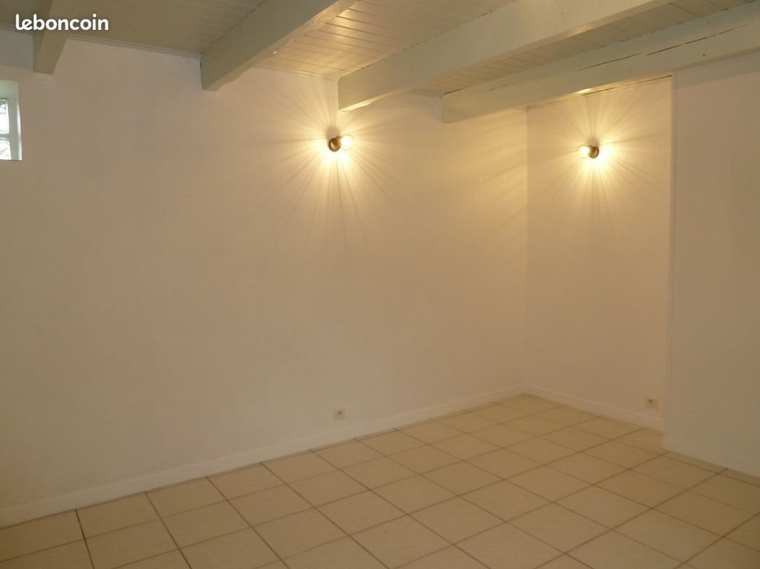 Maison à louer, 27m², Carhaix-Plouguer