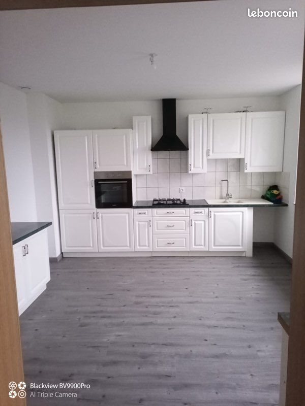 Appartement à louer, 90m², Boustroff