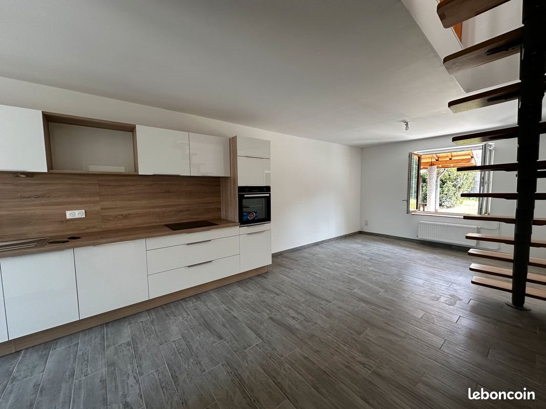 Maison à louer, 75m², Janneyrias