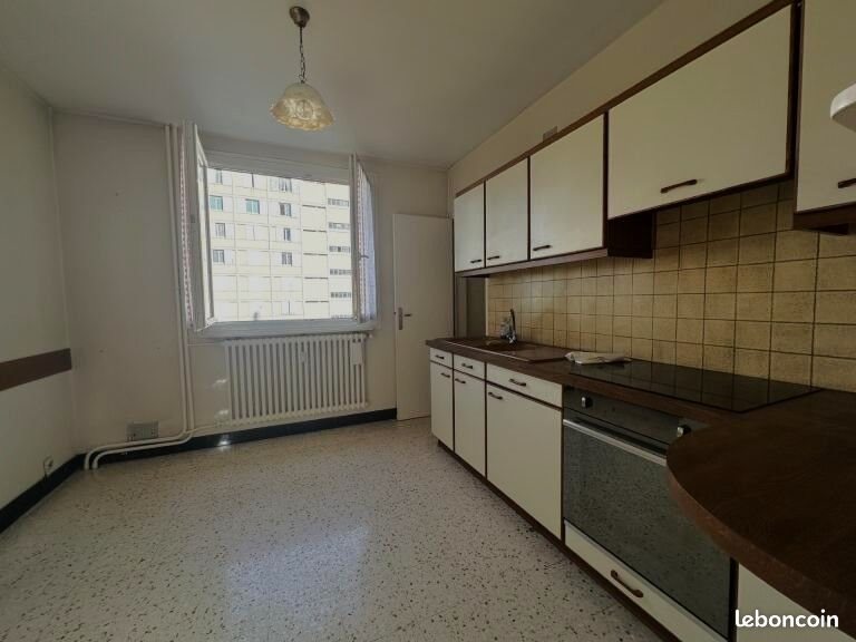 Appartement à vendre, 70m², Saint-Etienne