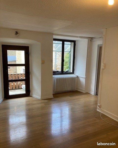 Maison à louer, 75m², Saint-Bauzile