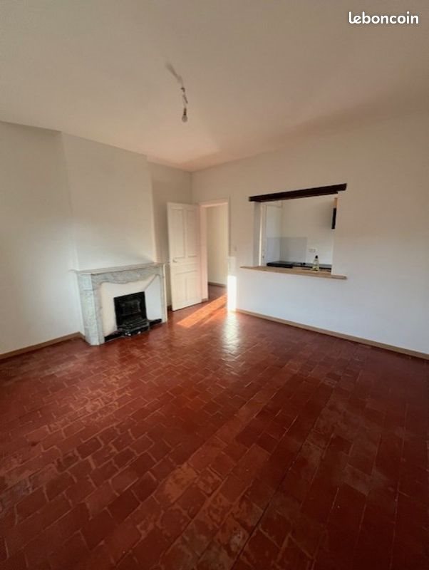 Appartement à louer, 80m², Salindres