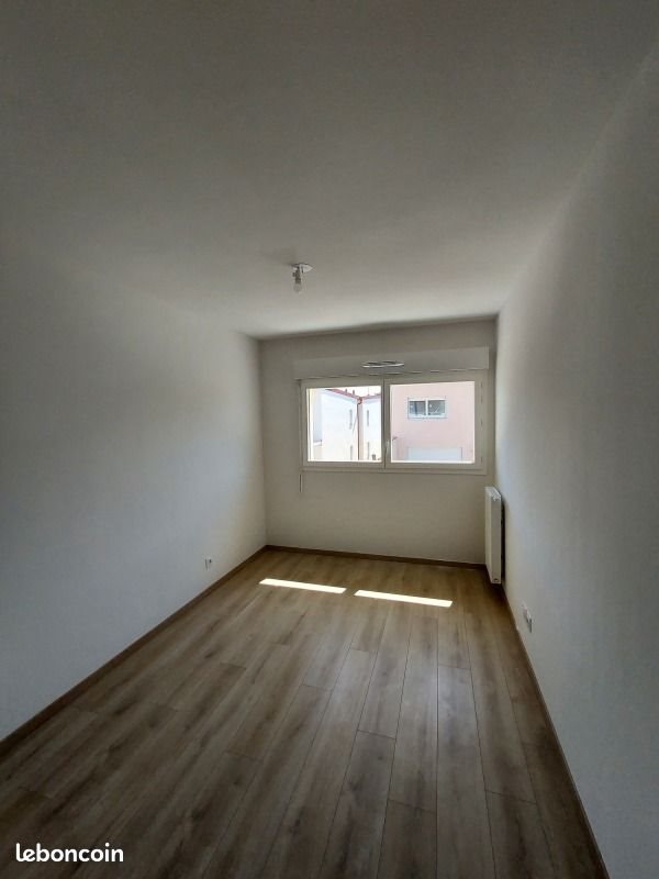 Maison à louer, 64m², Bassens