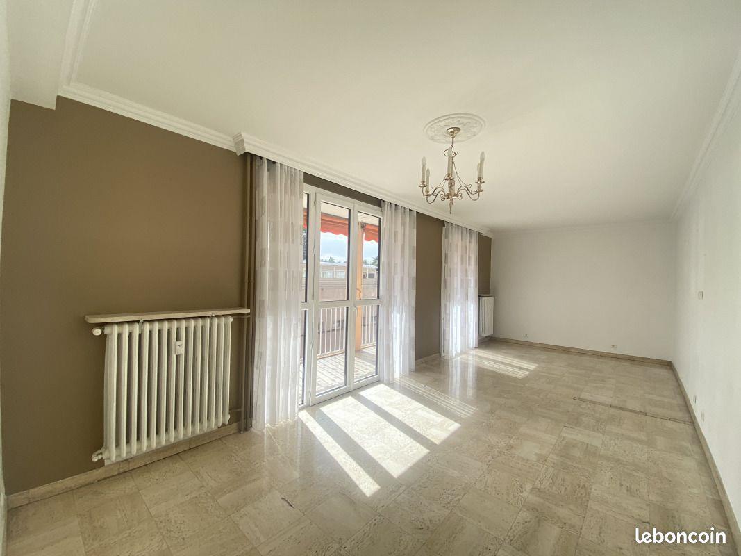 Appartement à louer, 71m², Saint-Etienne