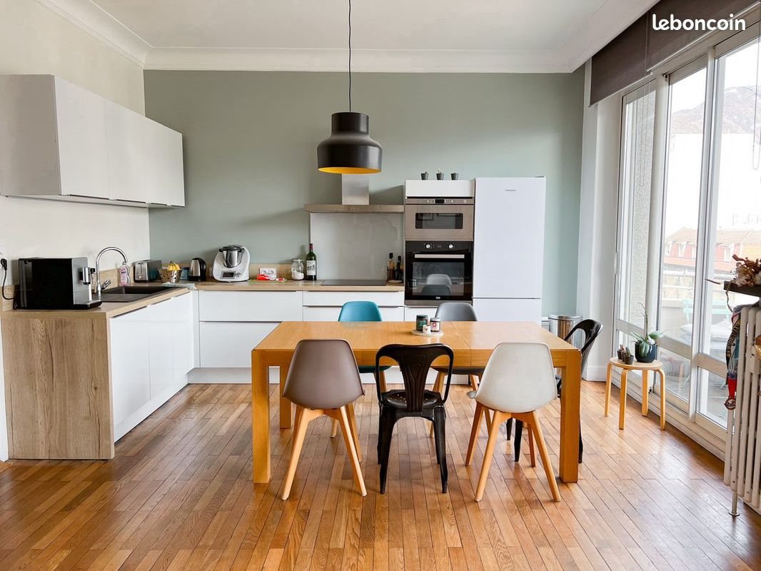 Appartement à louer, 78m², Grenoble