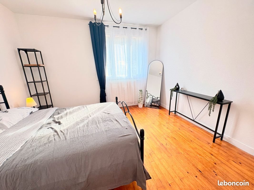 Appartement à louer, 70m², Saint-Claude