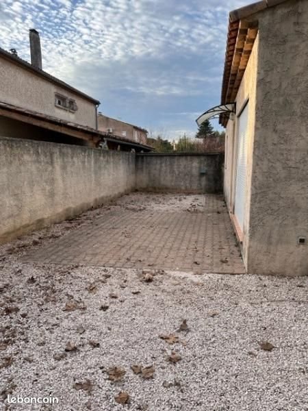 Maison à louer, 49m², Tourves