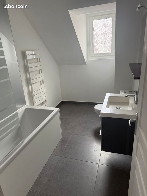 Appartement à louer, 70m², Leers