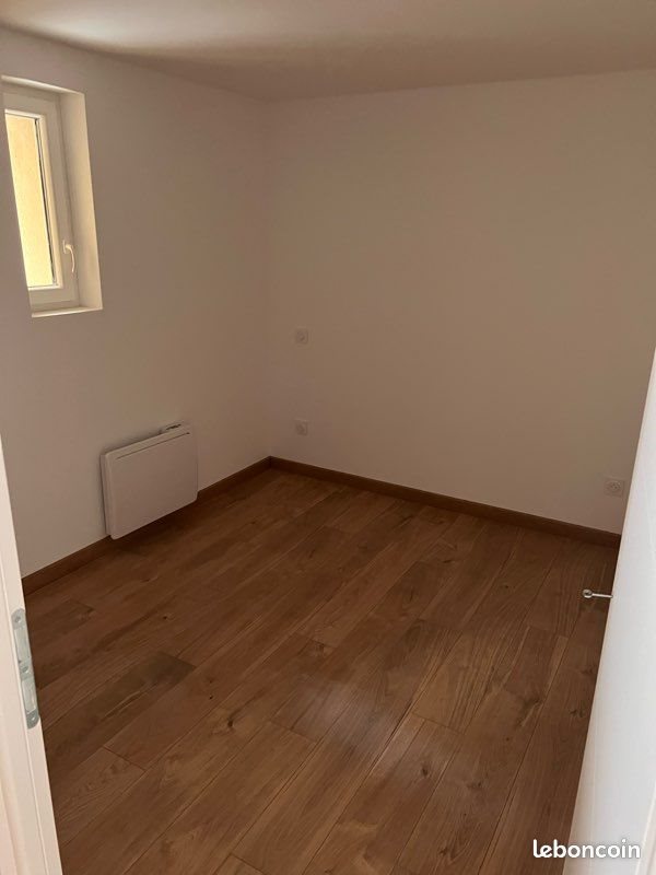 Appartement à louer, 26m², Saint-Sauveur