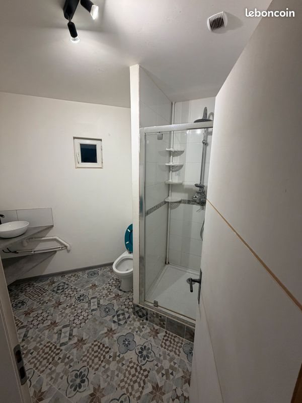 Appartement à louer, 42m², Nans-les-Pins